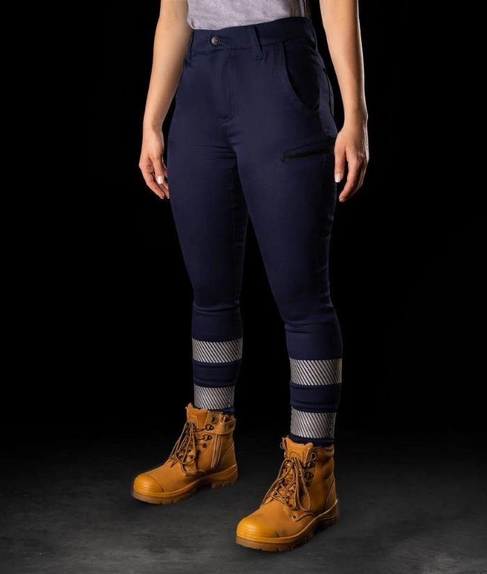 bad-workwear-womens-t25_3M-work-jeggings-3m-taped-navy