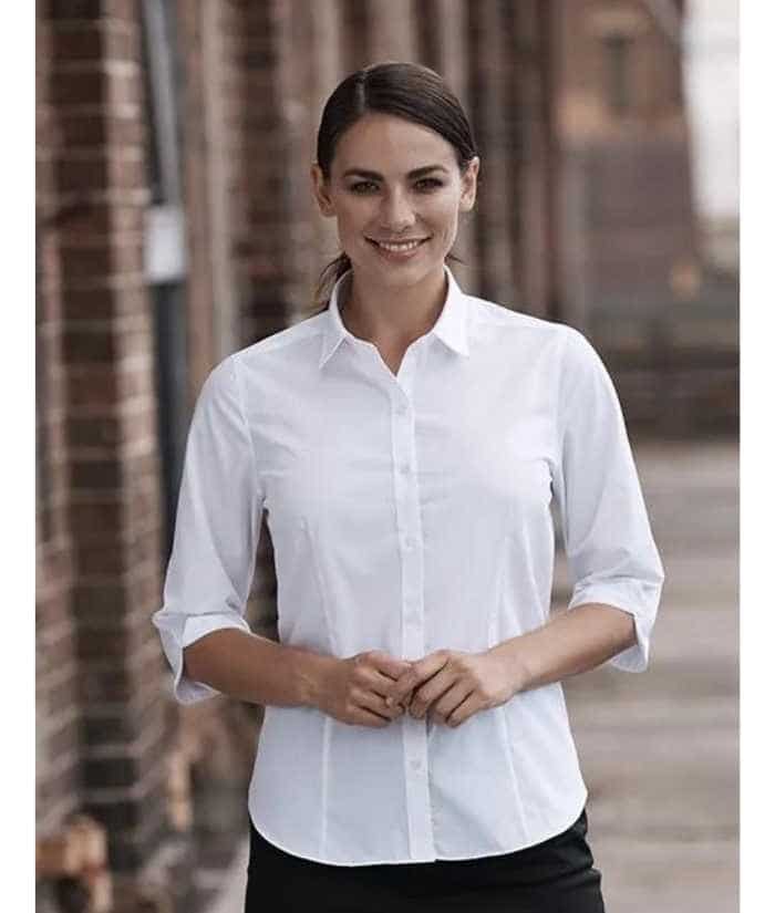 model-white-aussie-pacific-ladies-womens-kingswood-short-sleeve-shirt-2910T