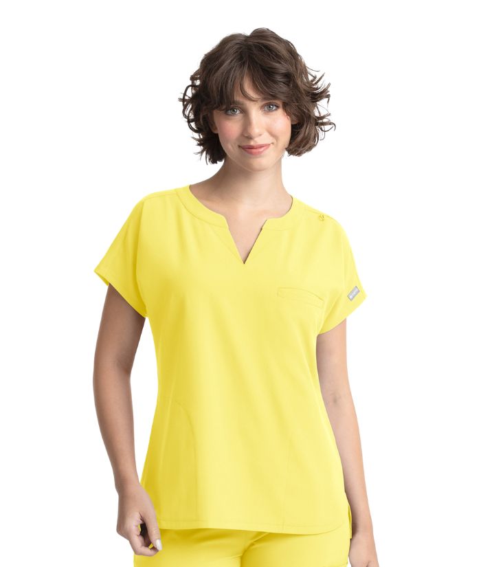 Women's Tuckable Doman Scrub Top