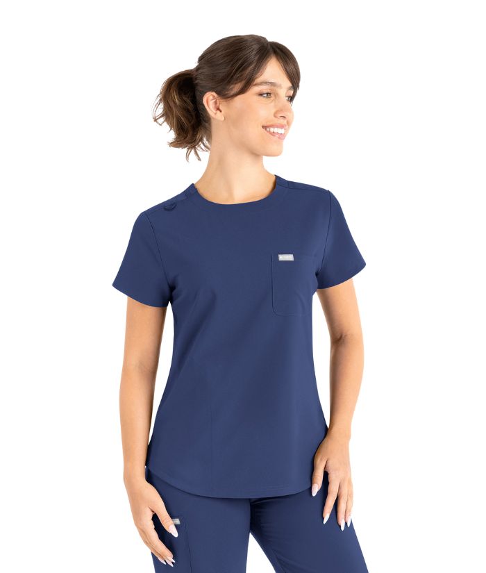 Women’s Tuckable Round Neck Top