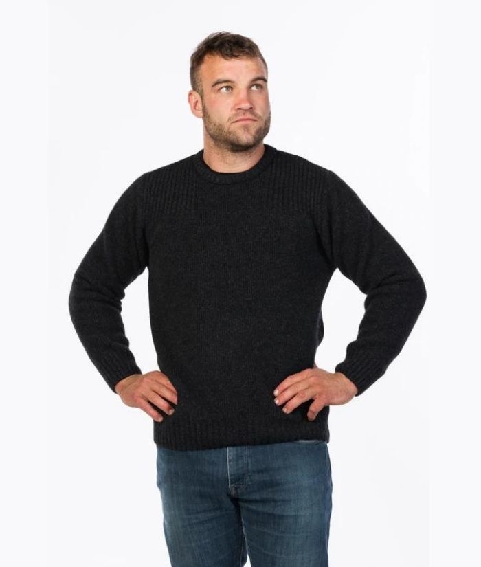 charcoal-MS1640-MKM-mens-back-country-possum-merino-blend-crew-neck-pullover