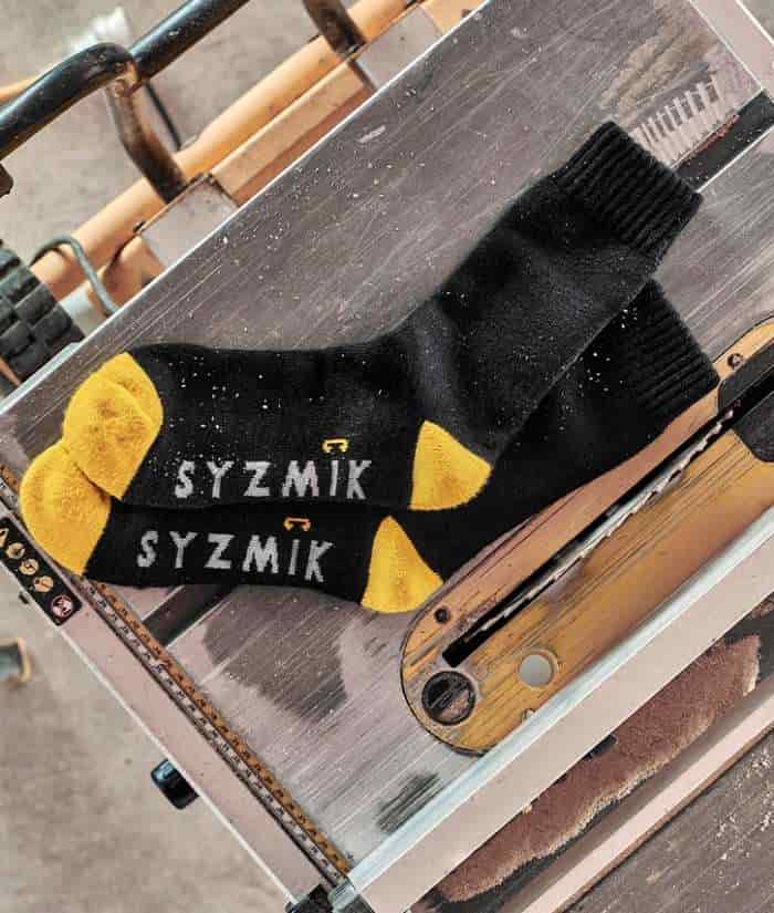 syzmik-ZMSOCK3-work-socks-3-pack-bamboo-spandex-nylon-black-yellow
